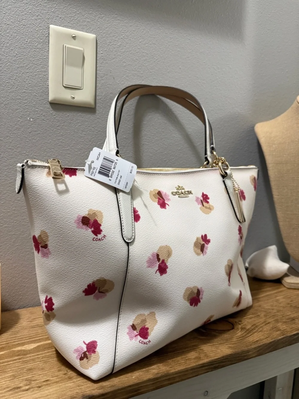 Coach Flora Ava Tote; NWT - Picture 5 of 12